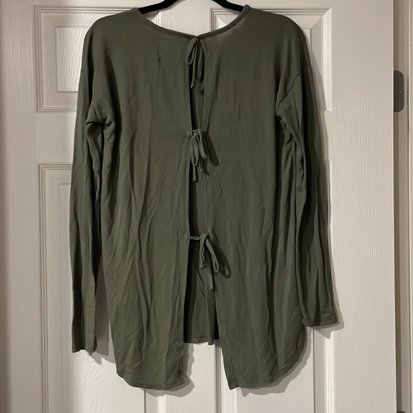 Aerie green long sleeve tie up open back - Picture 3 of 3